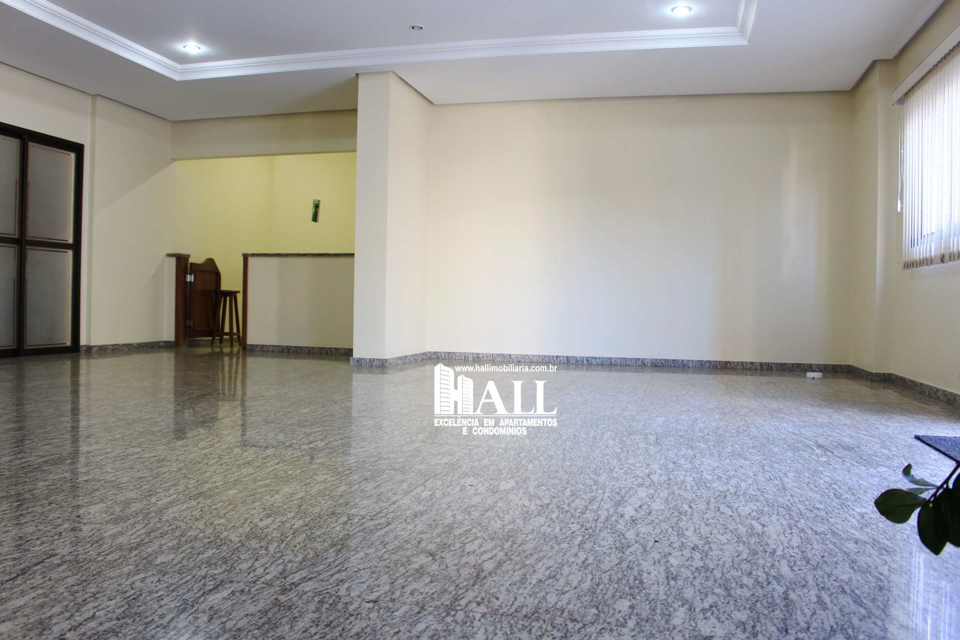 Apartamento à venda com 3 quartos, 156m² - Foto 19