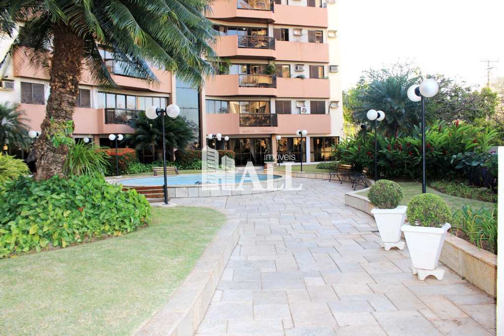 Apartamento à venda com 3 quartos, 138m² - Foto 9