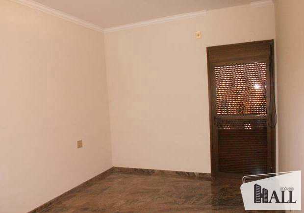 Apartamento à venda com 3 quartos, 145m² - Foto 12