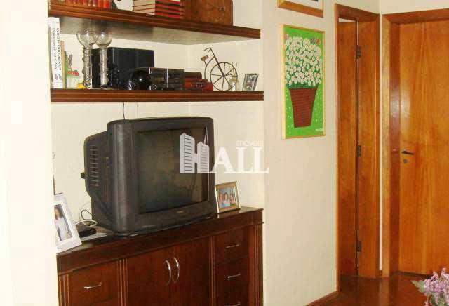 Apartamento à venda com 3 quartos, 280m² - Foto 25