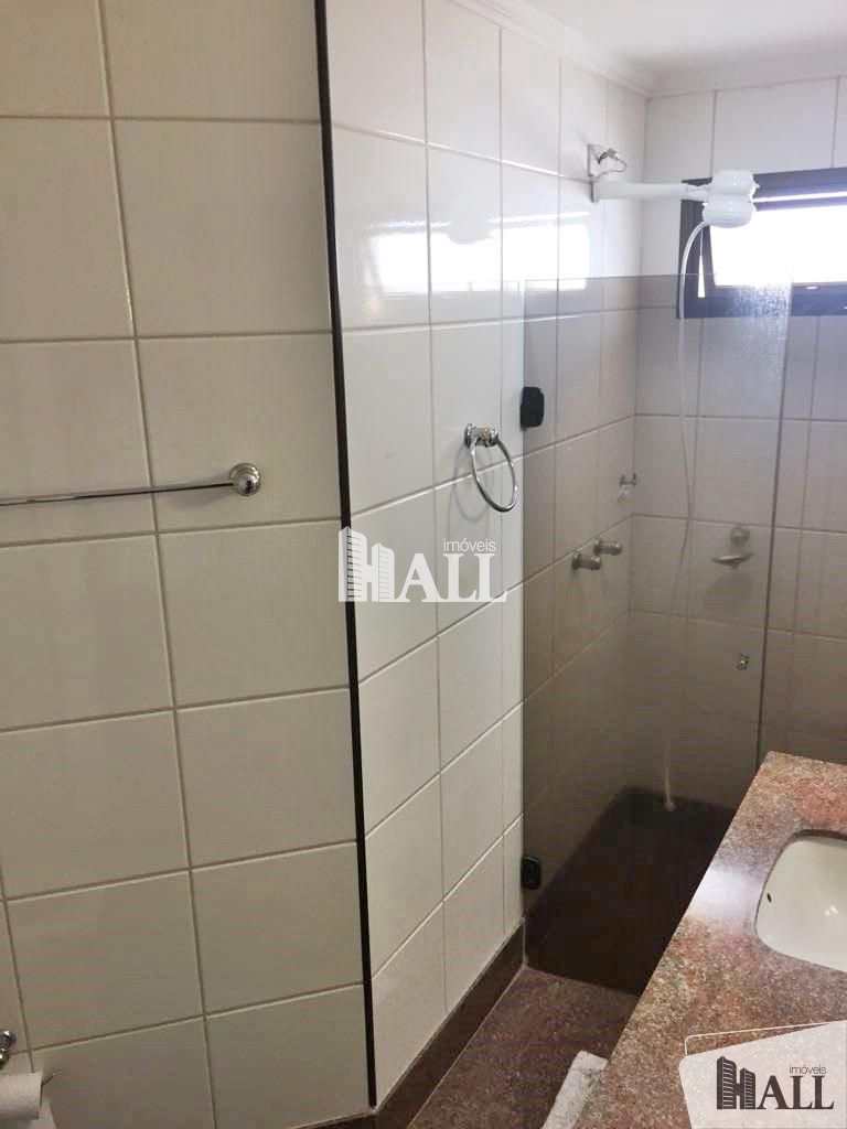 Apartamento à venda com 3 quartos, 180m² - Foto 8