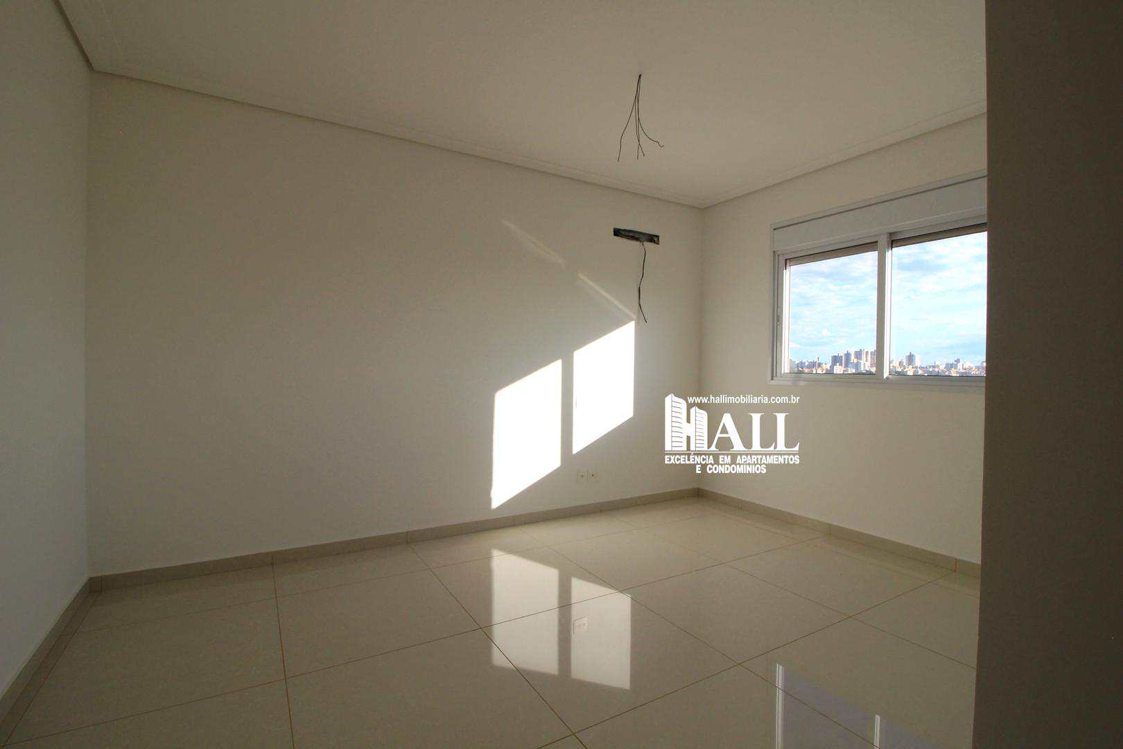 Apartamento com 4 quartos à venda, 380m² — foto 17 de 31