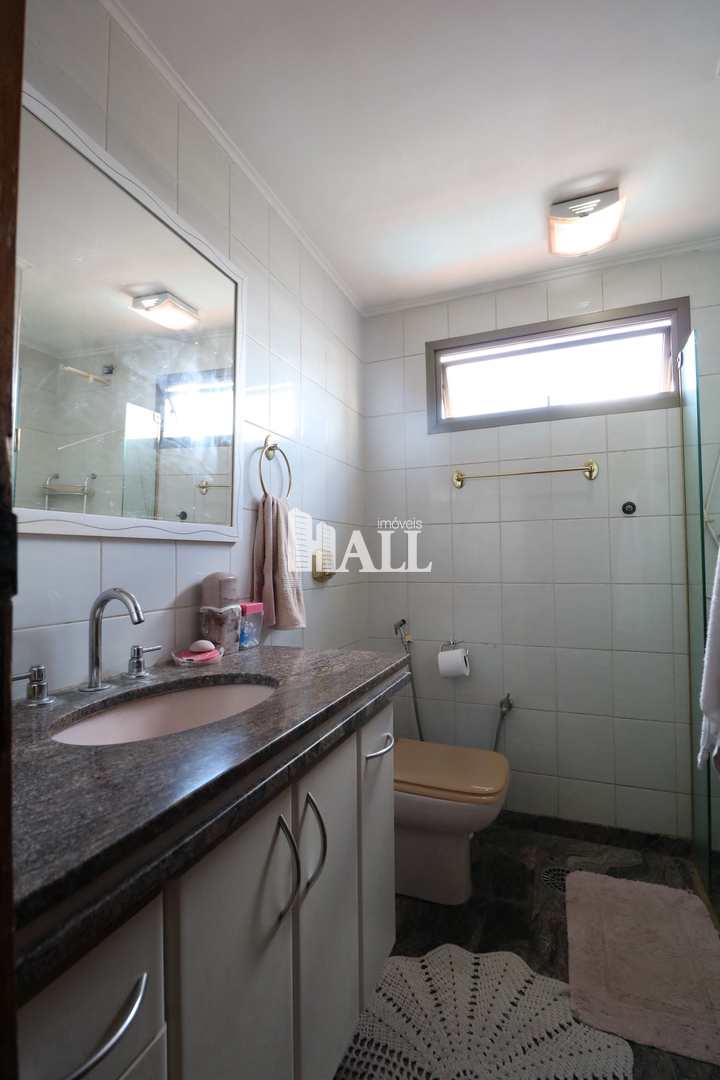 Apartamento à venda com 4 quartos, 234m² - Foto 11