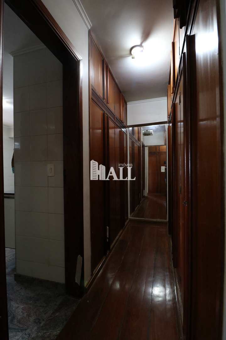 Apartamento à venda com 4 quartos, 234m² - Foto 16