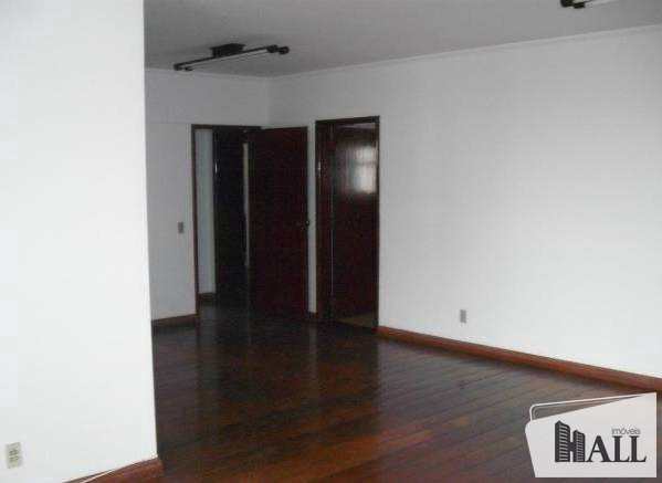 Apartamento à venda com 3 quartos, 164m² - Foto 3