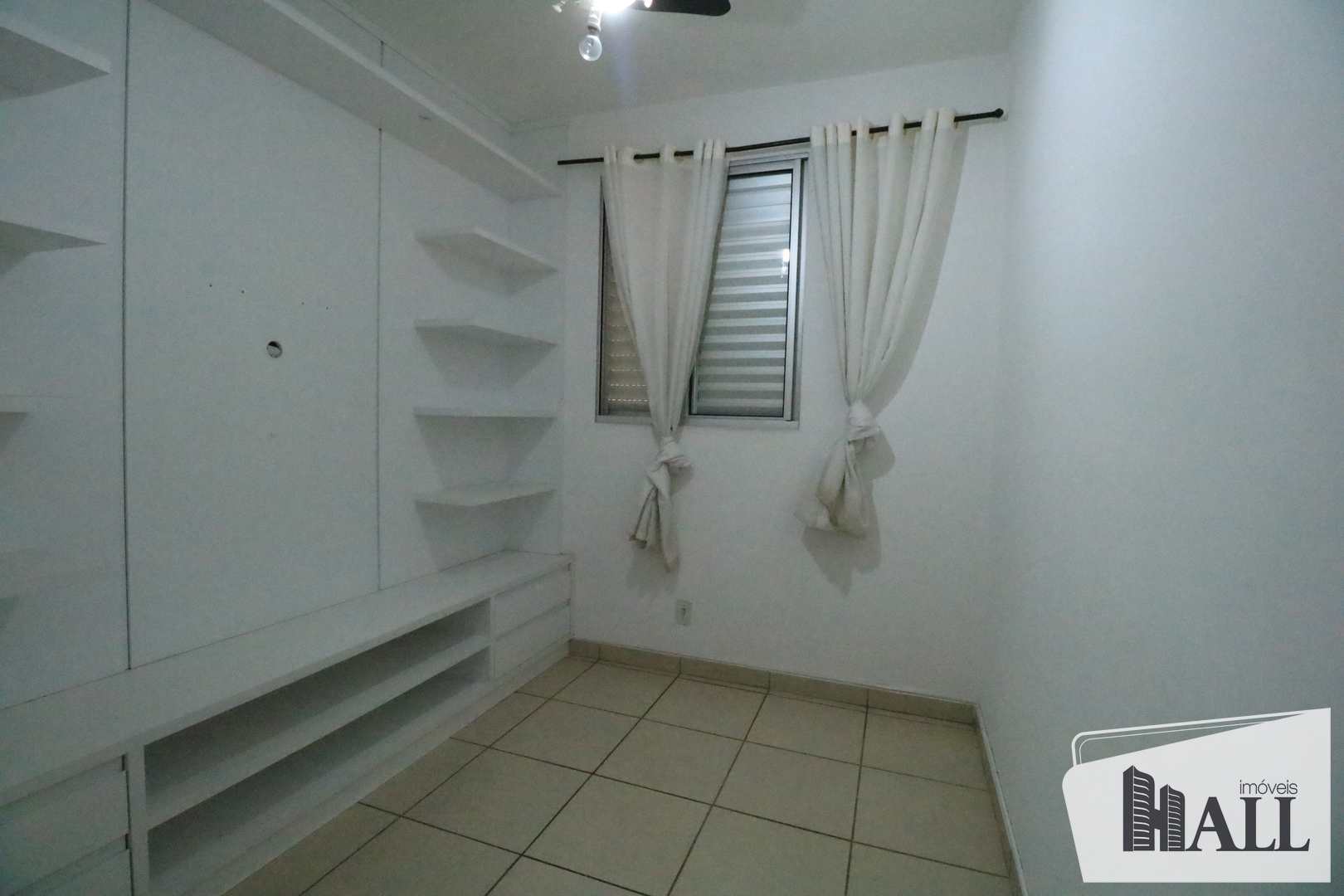 Apartamento à venda com 3 quartos, 68m² - Foto 4