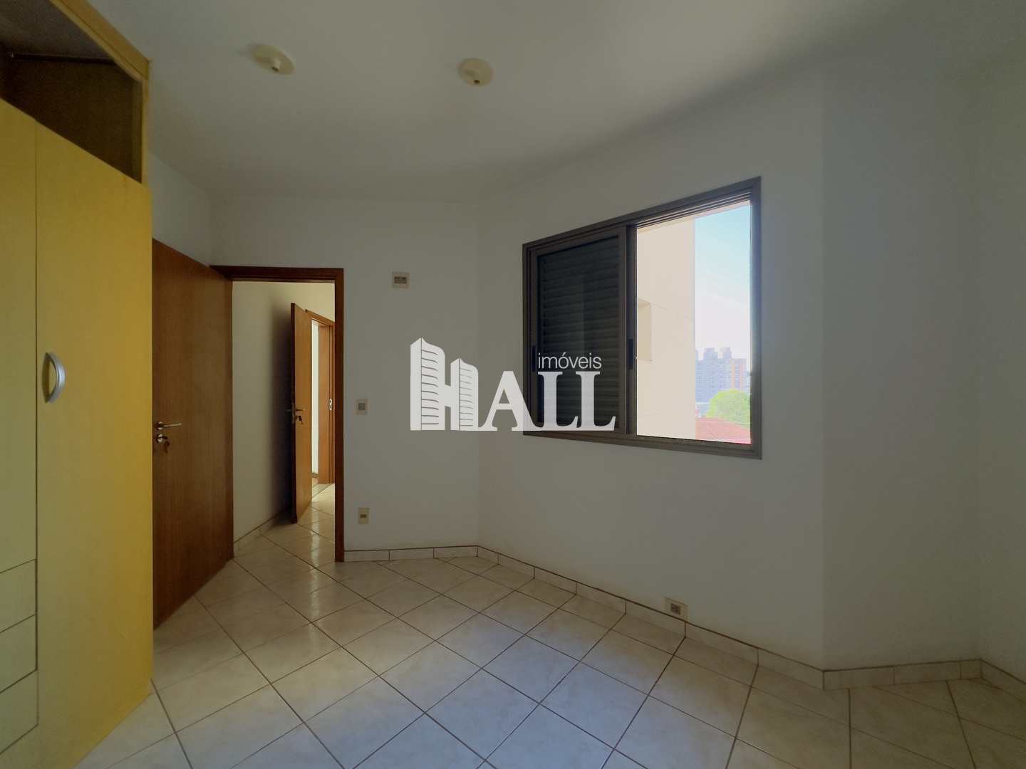 Apartamento à venda com 3 quartos, 140m² - Foto 12