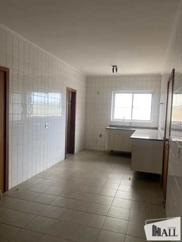 Apartamento à venda com 4 quartos, 168m² - Foto 3