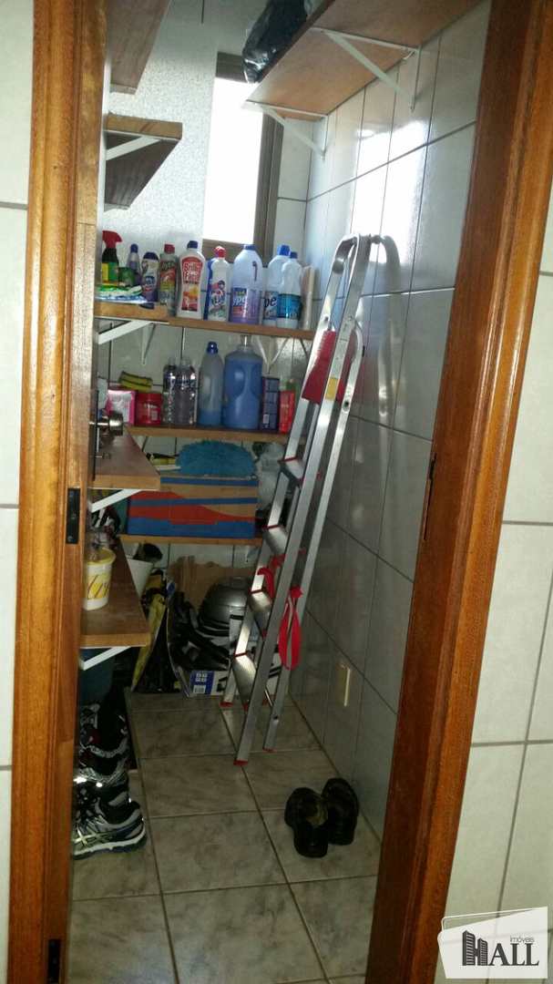 Apartamento à venda com 3 quartos, 133m² - Foto 5