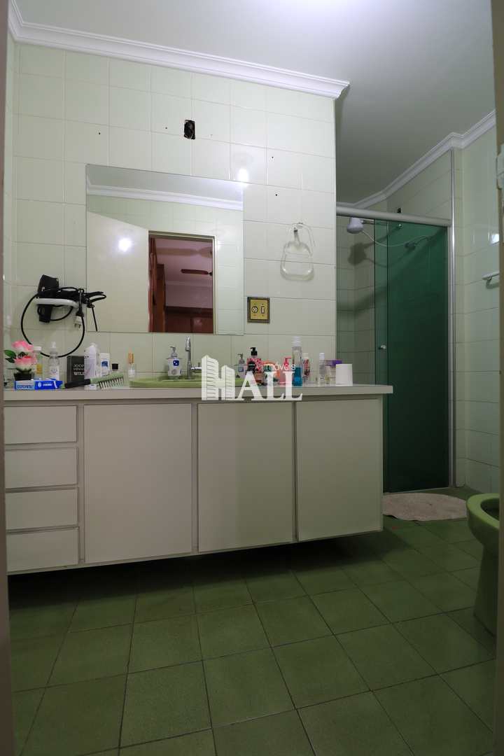 Apartamento à venda com 4 quartos, 270m² - Foto 12