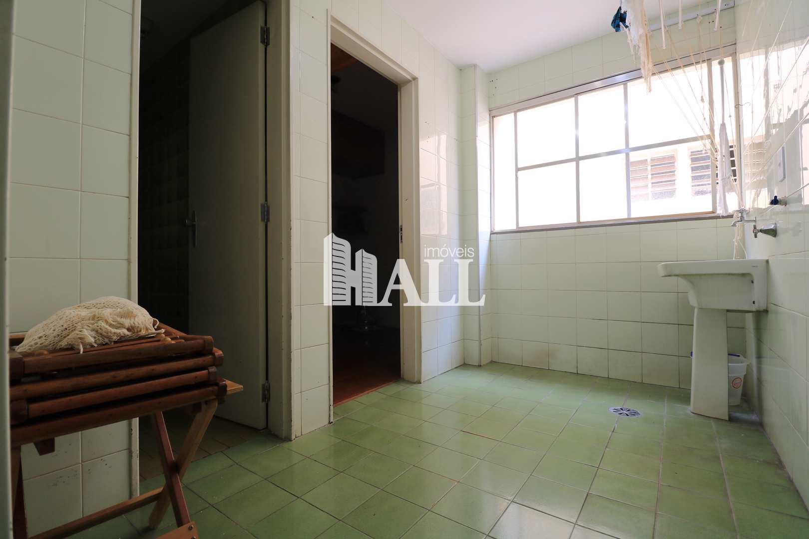 Apartamento à venda com 4 quartos, 270m² - Foto 4