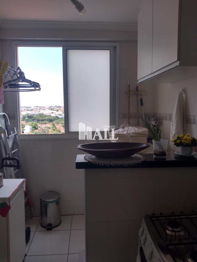 Apartamento à venda com 2 quartos, 84m² - Foto 3