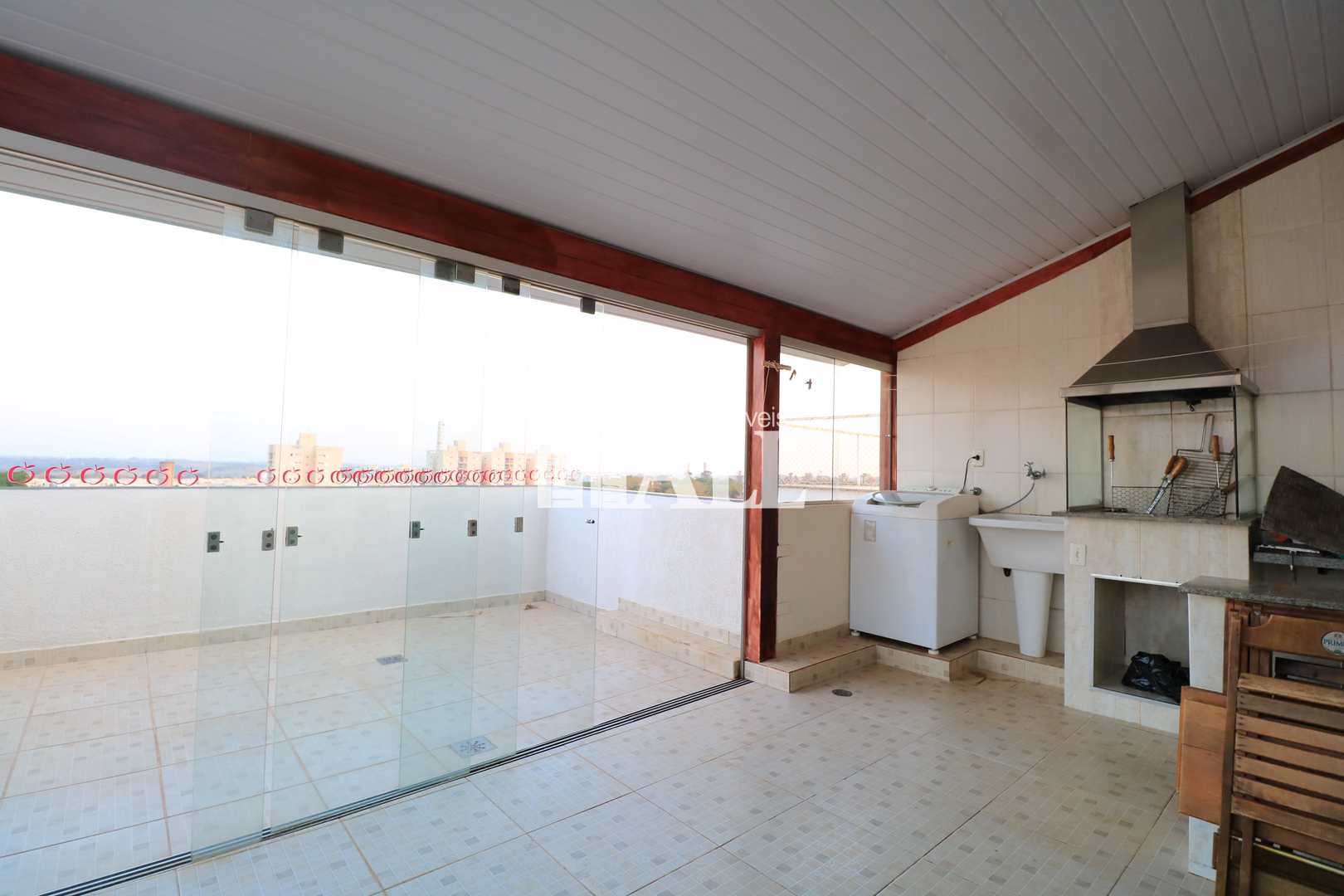 Apartamento à venda com 3 quartos, 110m² - Foto 13