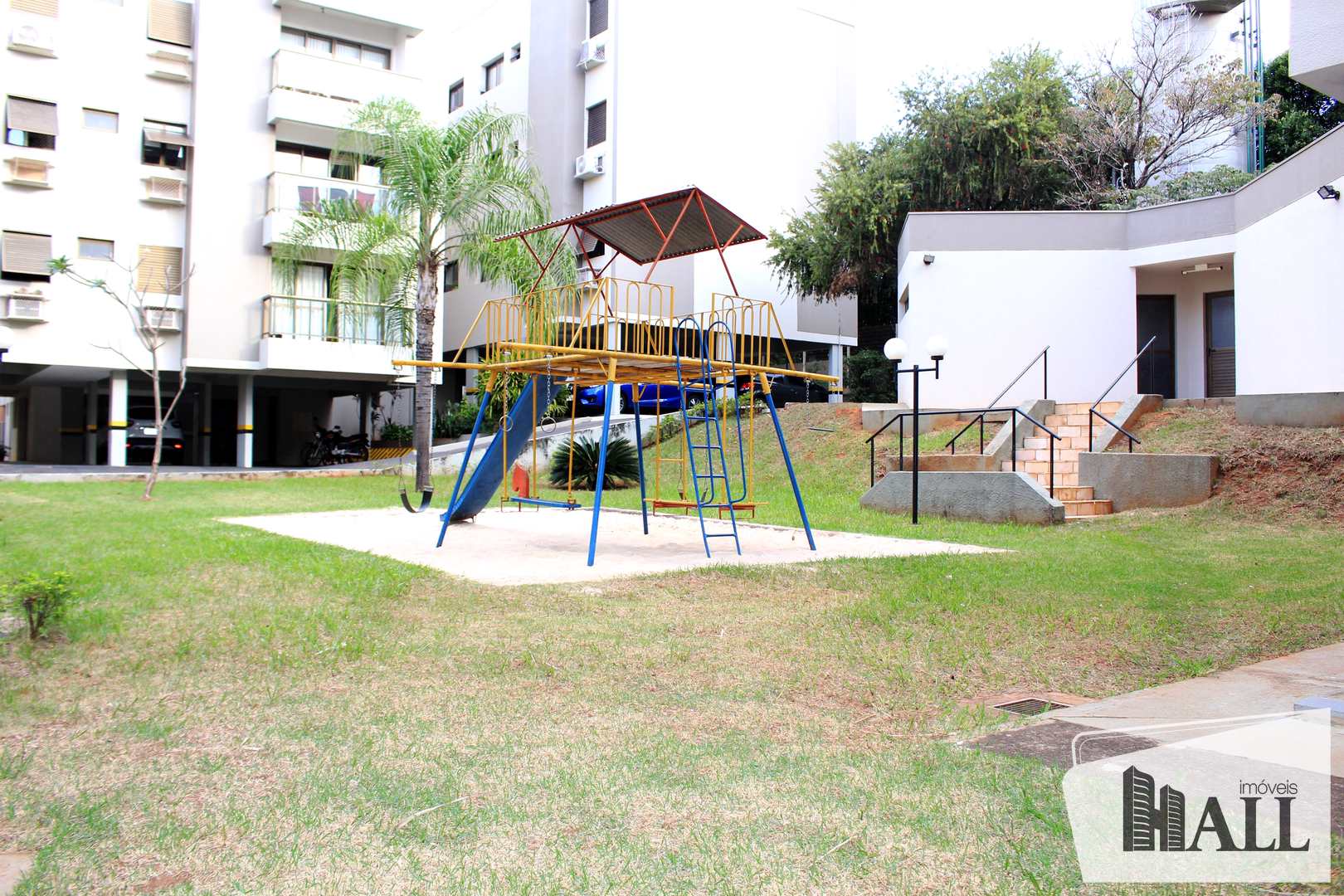 Apartamento à venda com 3 quartos, 100m² - Foto 4
