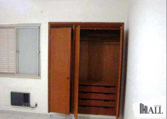 Apartamento à venda com 3 quartos, 138m² - Foto 5