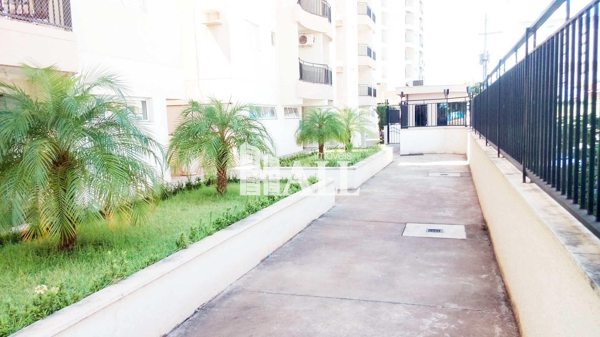 Apartamento à venda com 2 quartos, 90m² - Foto 5