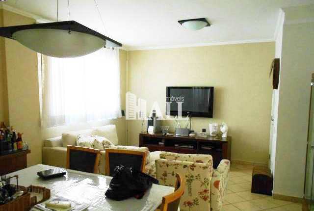 Apartamento à venda com 3 quartos, 117m² - Foto 1