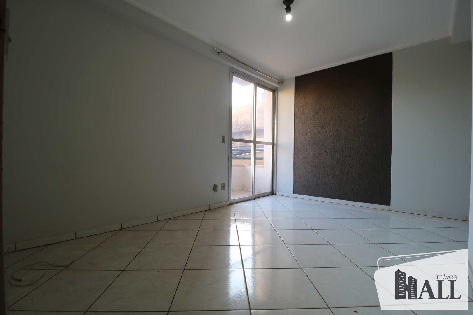 Apartamento à venda com 3 quartos, 90m² - Foto 2