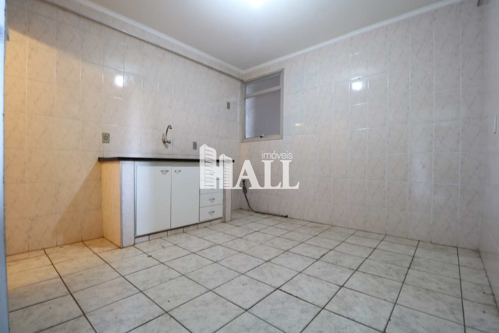 Apartamento à venda com 3 quartos, 90m² - Foto 4