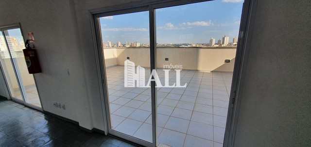 Apartamento à venda com 2 quartos, 69m² - Foto 2