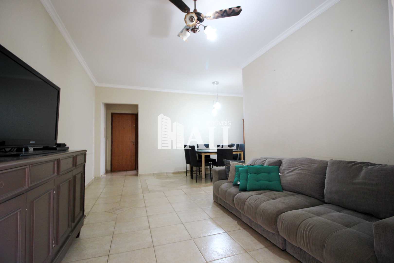 Apartamento à venda com 3 quartos, 93m² - Foto 1
