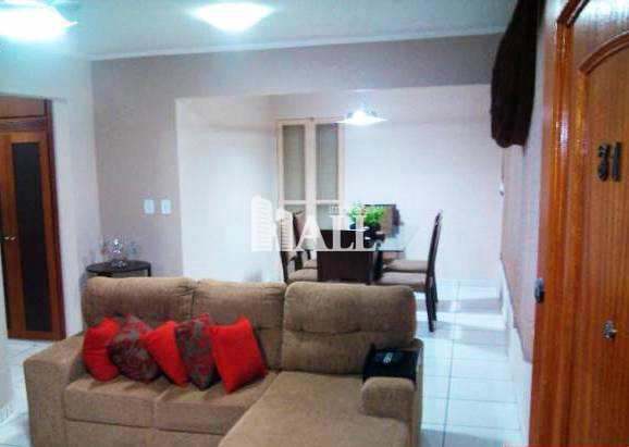 Apartamento à venda com 3 quartos, 103m² - Foto 1