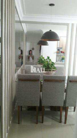 Apartamento à venda com 2 quartos, 62m² - Foto 2