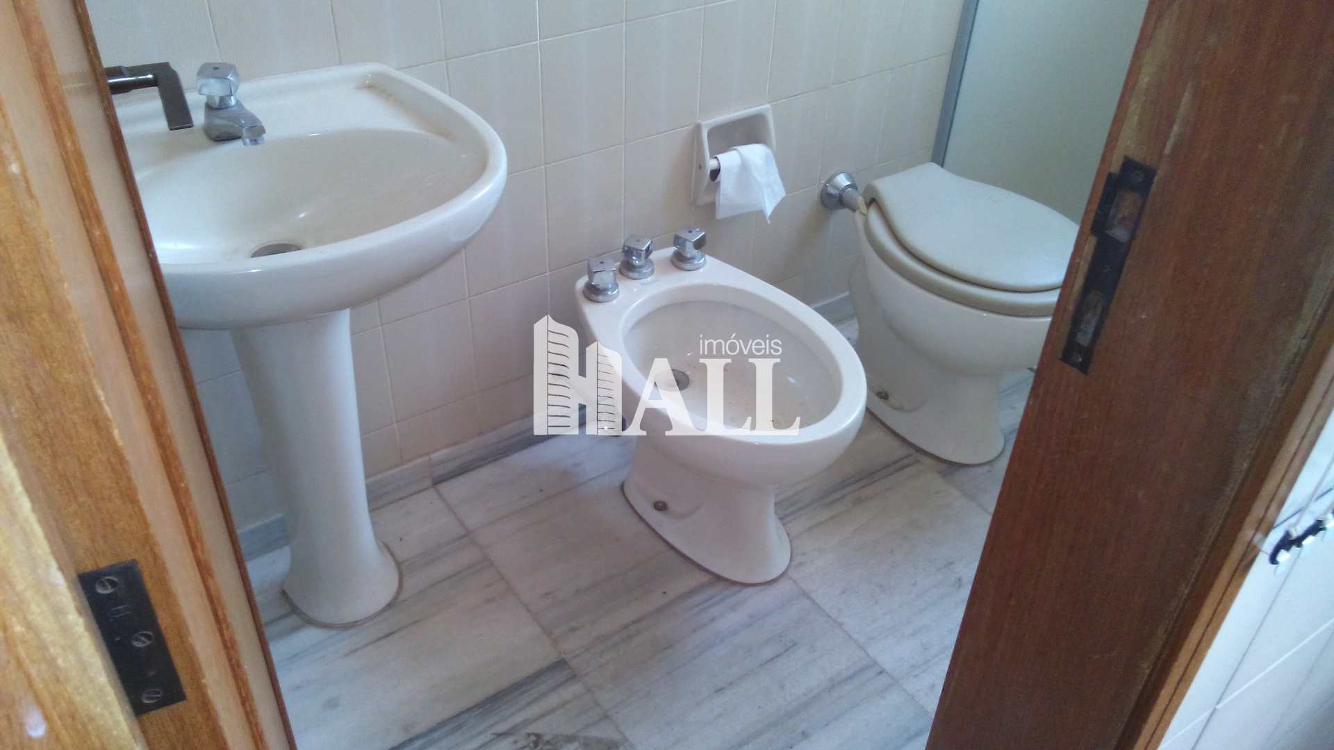 Apartamento à venda com 3 quartos, 220m² - Foto 9