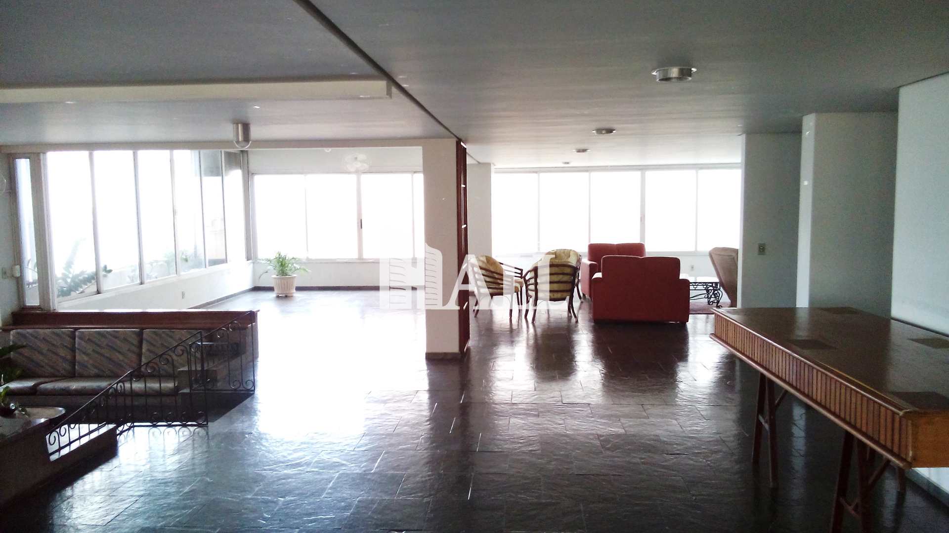 Apartamento à venda com 3 quartos, 220m² - Foto 24