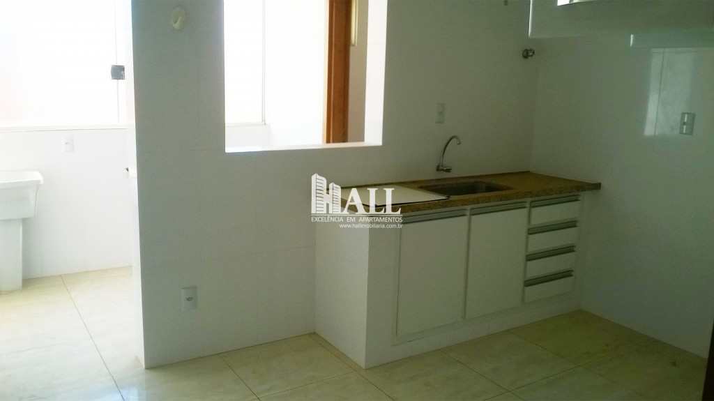 Apartamento à venda com 2 quartos, 70m² - Foto 13