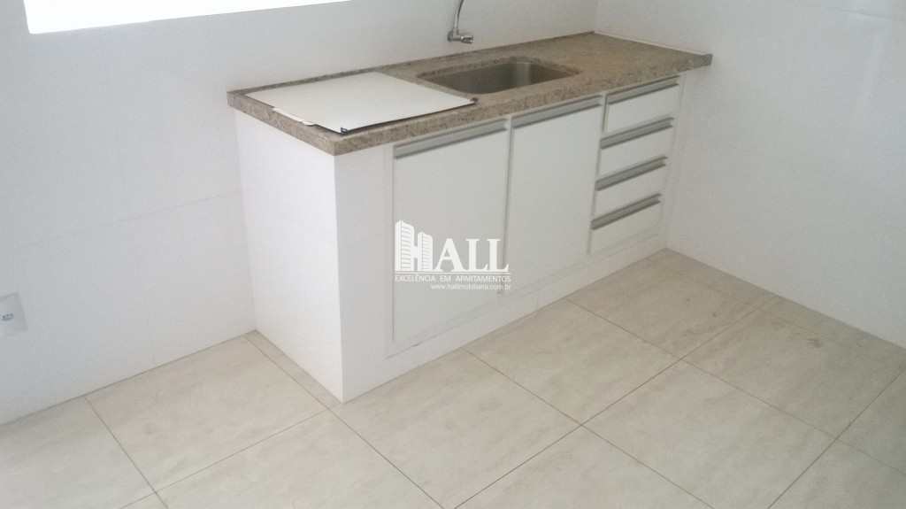 Apartamento à venda com 2 quartos, 70m² - Foto 14