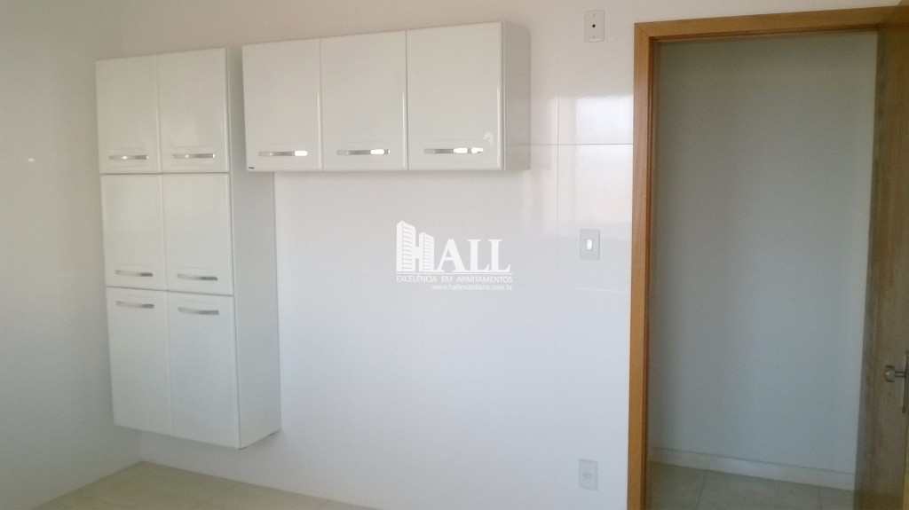 Apartamento à venda com 2 quartos, 70m² - Foto 15