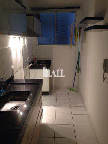 Apartamento à venda com 2 quartos, 60m² - Foto 2