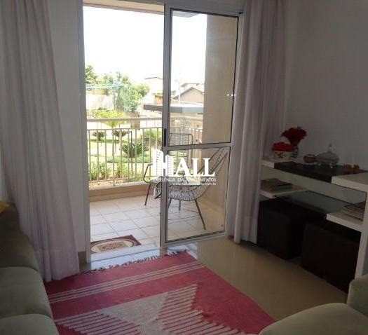 Apartamento à venda com 3 quartos, 86m² - Foto 1