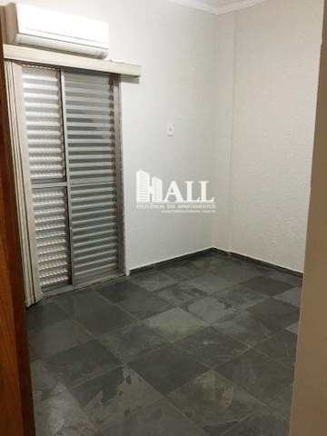 Apartamento à venda com 2 quartos, 84m² - Foto 3