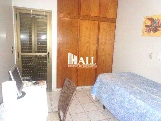 Apartamento à venda com 3 quartos, 136m² - Foto 8