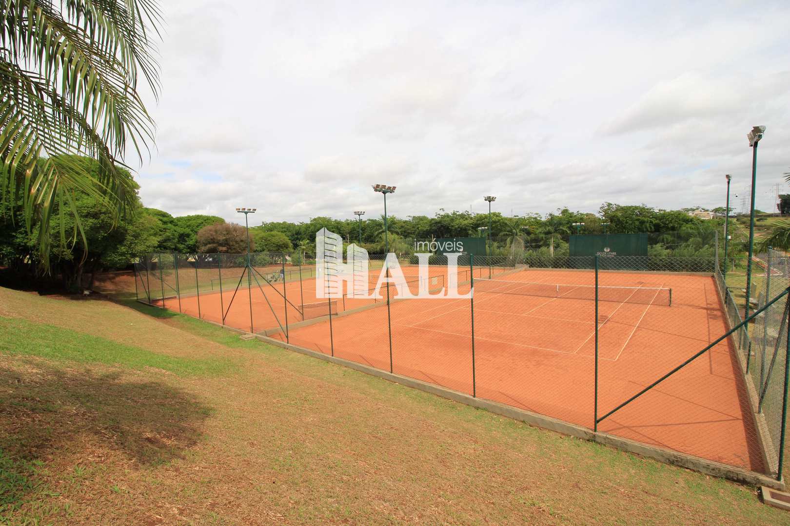 Casa de Condomínio à venda com 4 quartos, 396m² - Foto 52