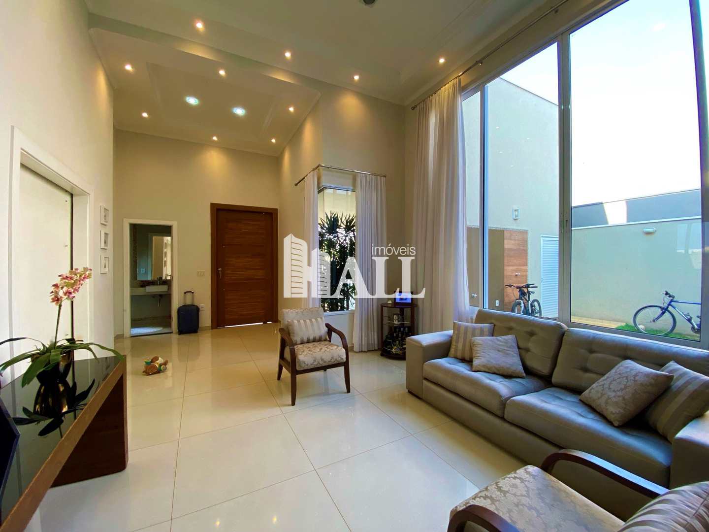 Casa de Condomínio à venda com 3 quartos, 250m² - Foto 27