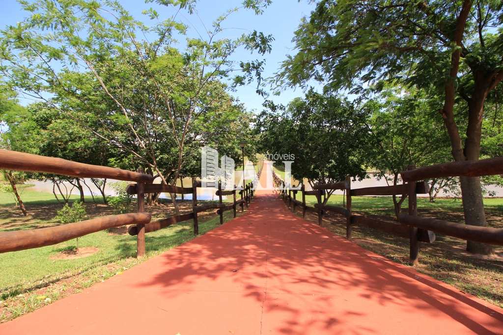 Casa de Condomínio à venda com 3 quartos, 250m² - Foto 17