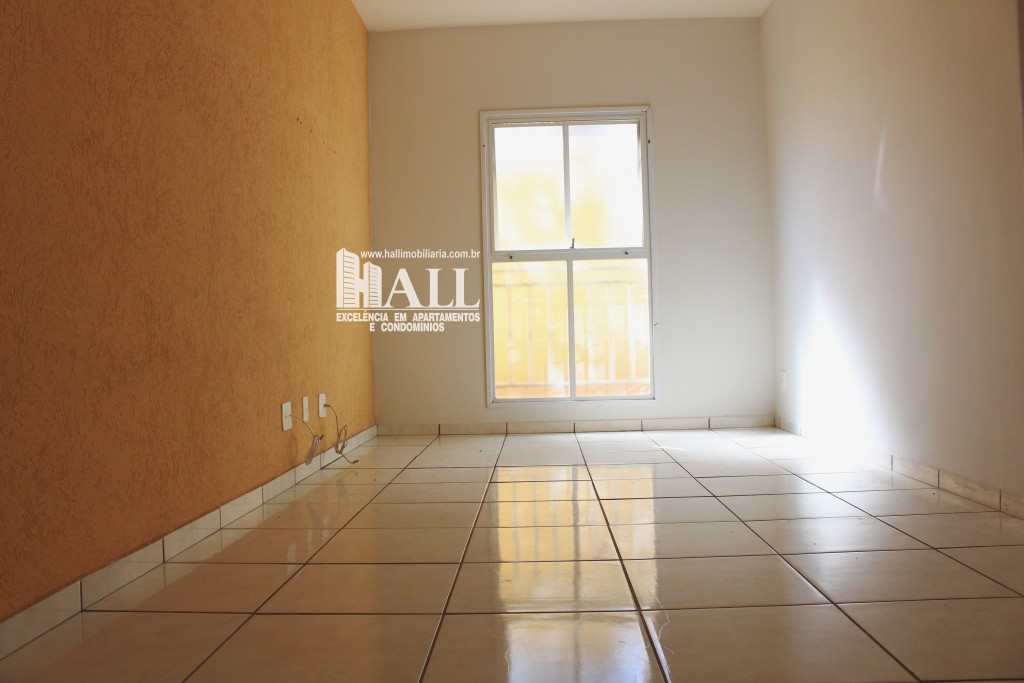 Apartamento à venda com 2 quartos, 60m² - Foto 1