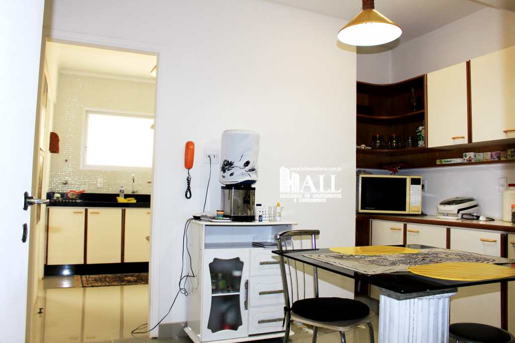 Apartamento à venda com 3 quartos, 300m² - Foto 19