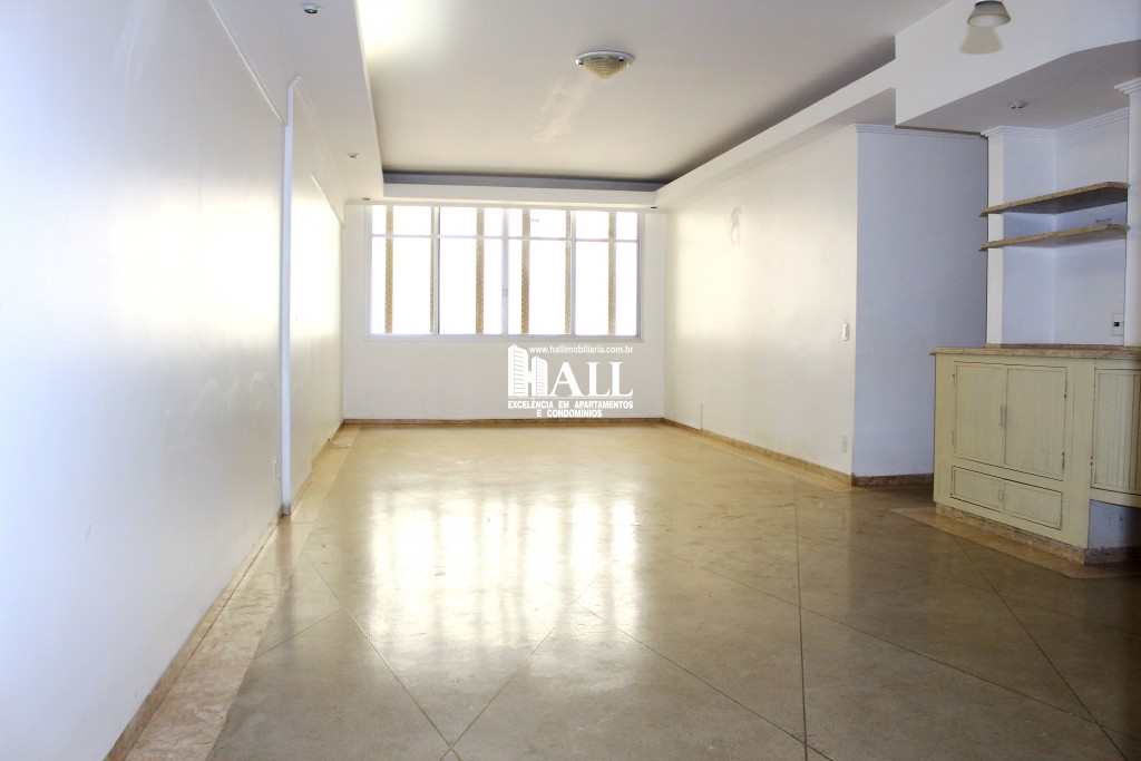 Apartamento à venda com 3 quartos, 80m² - Foto 1