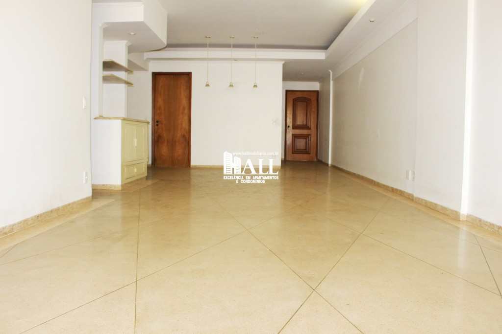 Apartamento à venda com 3 quartos, 80m² - Foto 2