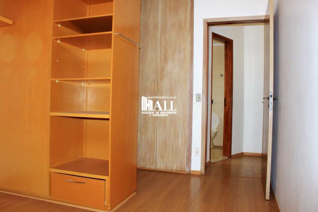 Apartamento à venda com 3 quartos, 80m² - Foto 4