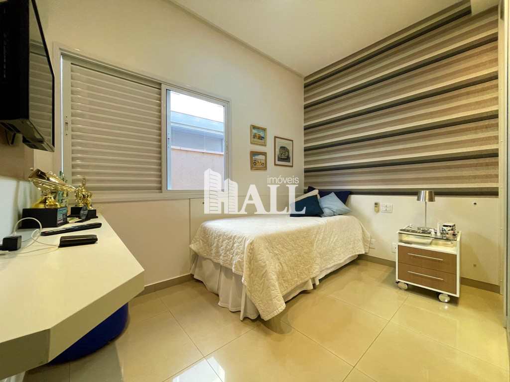 Casa de Condomínio à venda com 3 quartos, 250m² - Foto 14