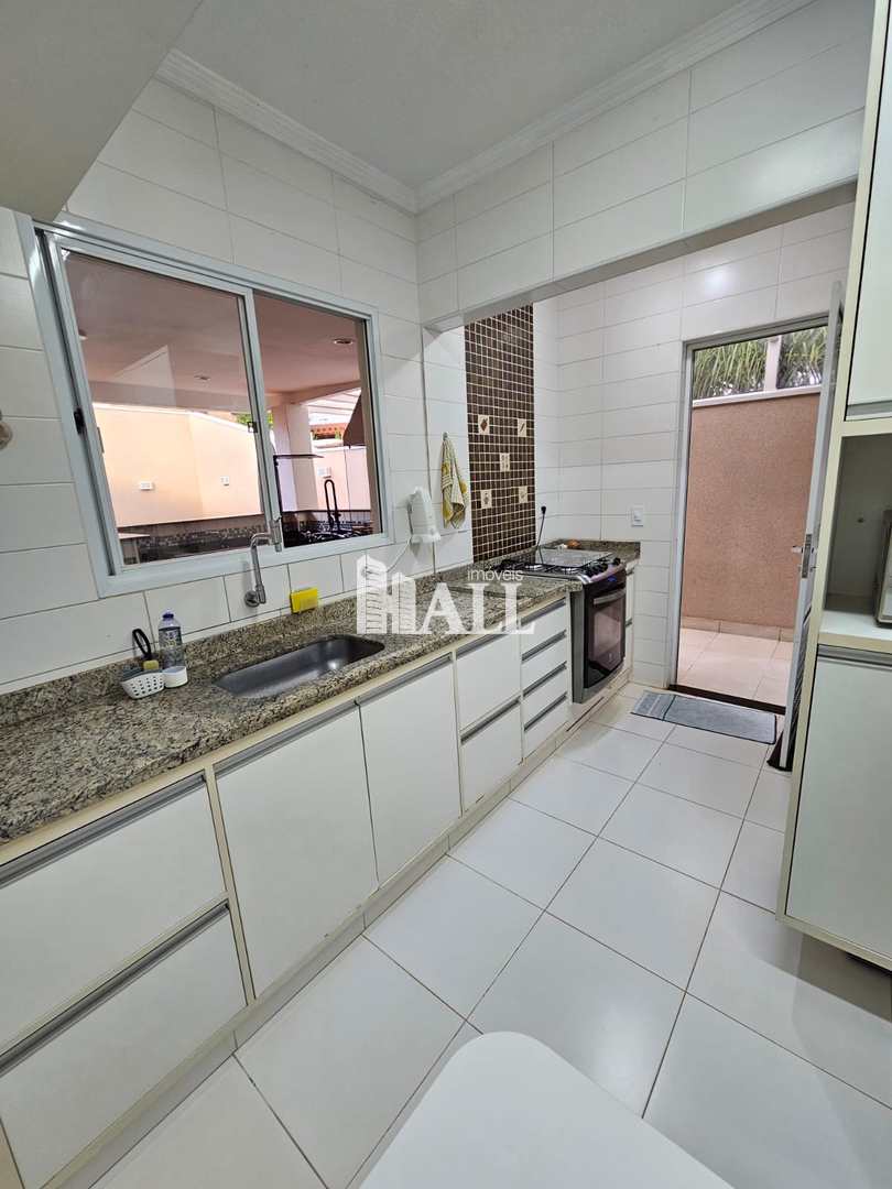 Casa de Condomínio à venda com 3 quartos, 140m² - Foto 7