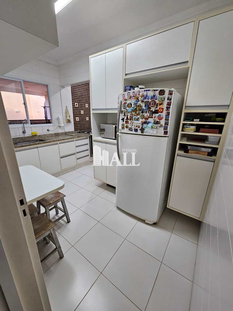 Casa de Condomínio à venda com 3 quartos, 140m² - Foto 8