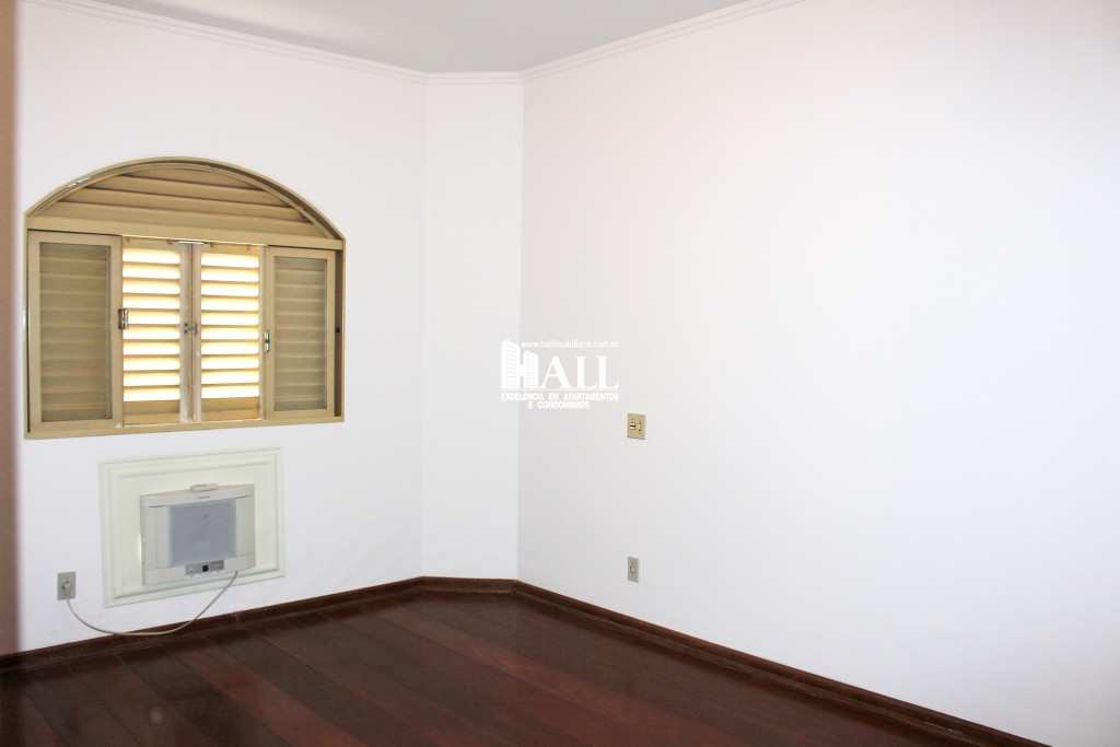 Apartamento à venda com 3 quartos, 185m² - Foto 5