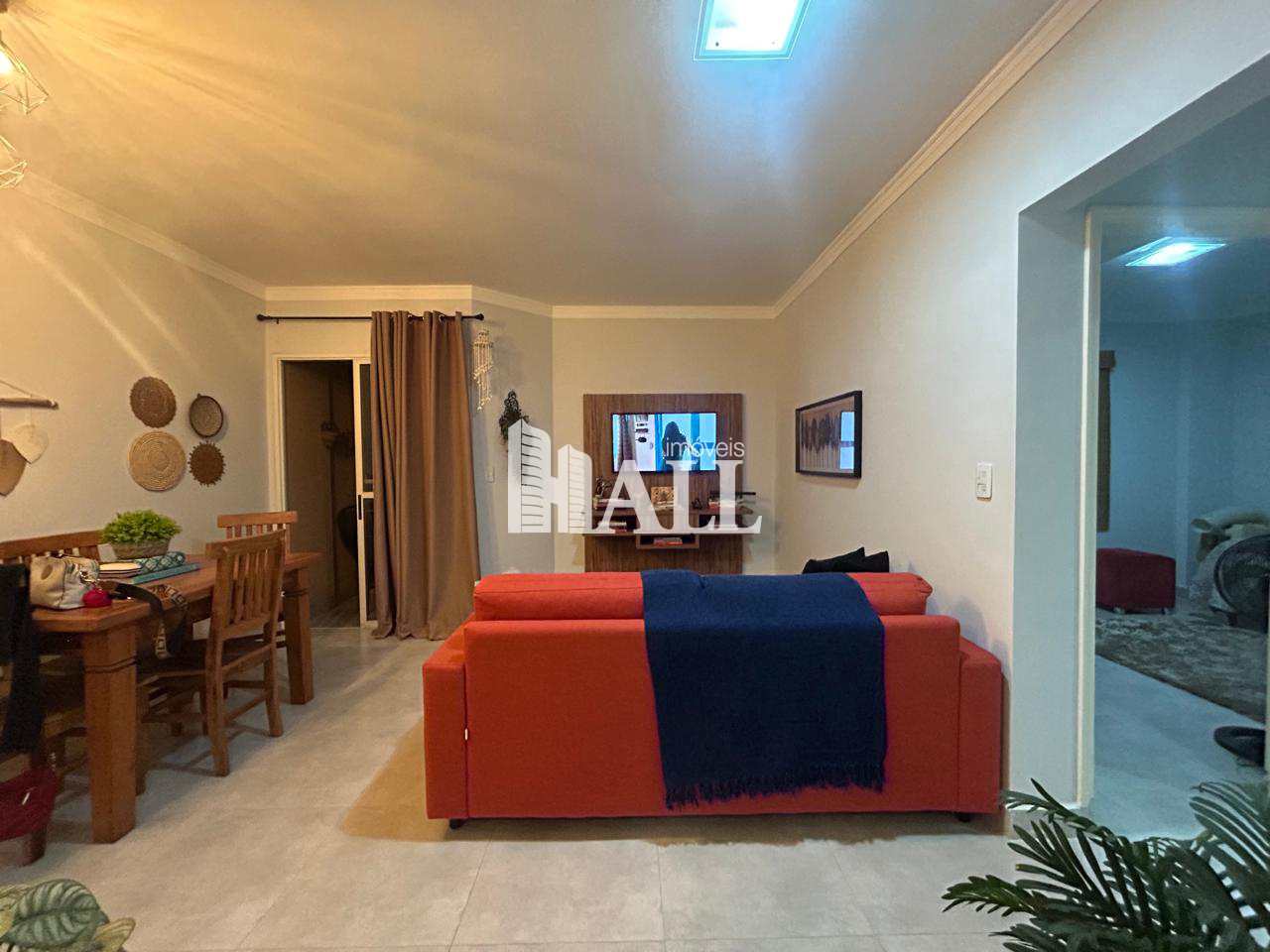 Apartamento à venda com 2 quartos, 77m² - Foto 2