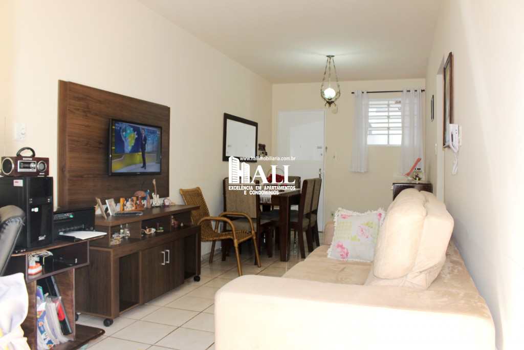 Apartamento à venda com 2 quartos, 60m² - Foto 2